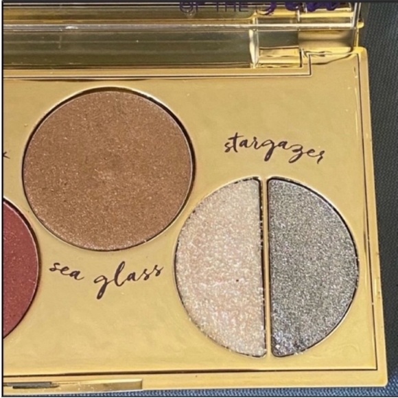 TARTE Rainforest of the Sea Foil Shadow Palette - Picture 3 of 6